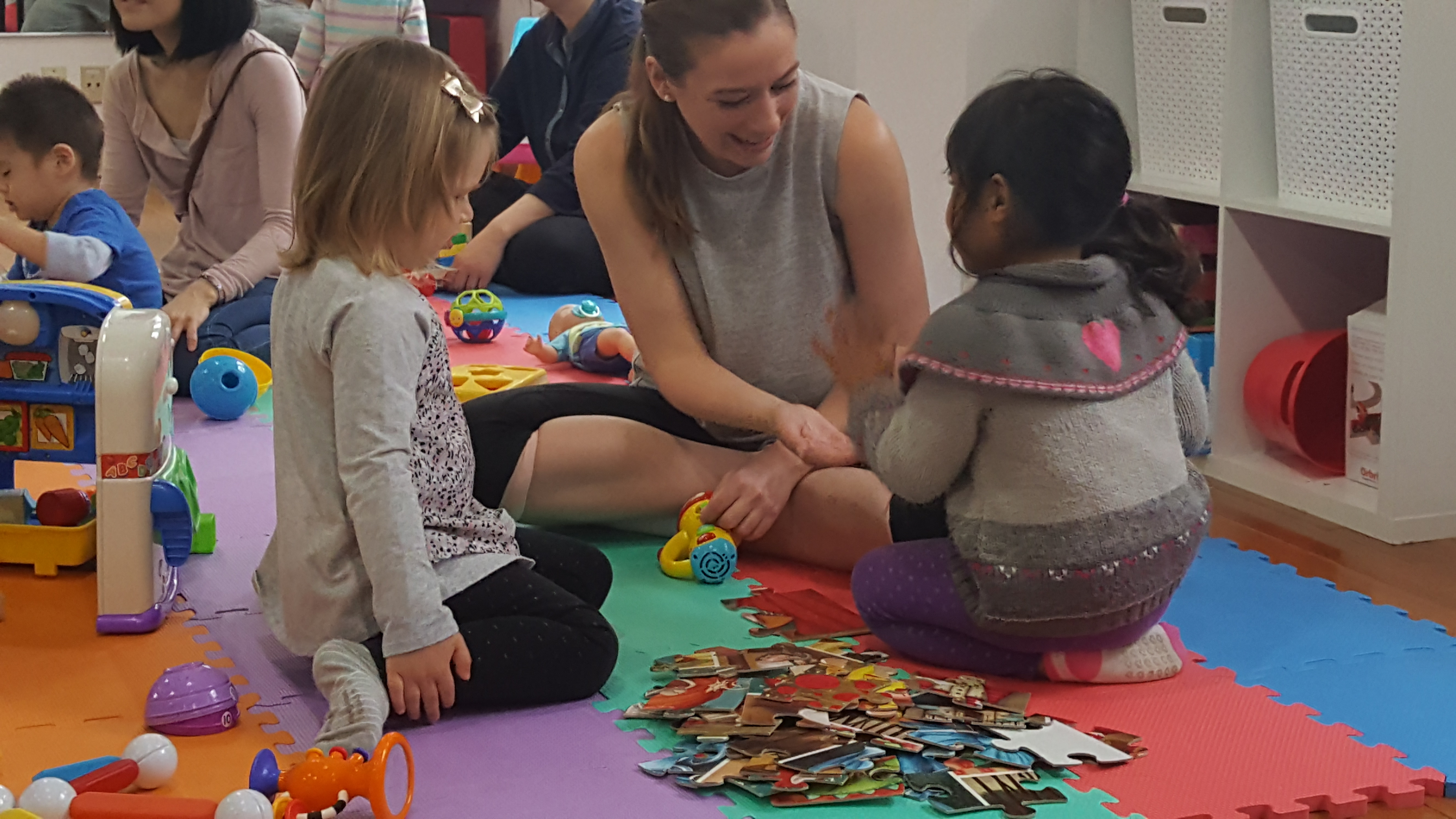 Playgroup (Wiggle Scribble)